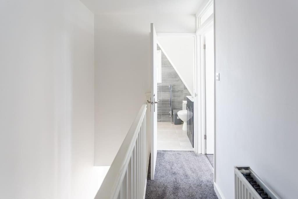 2 Bed Apartment Near The Beach Southend-on-Sea Exterior foto