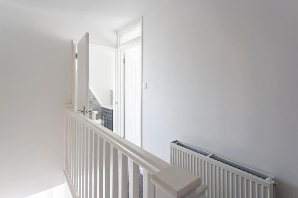 2 Bed Apartment Near The Beach Southend-on-Sea Exterior foto