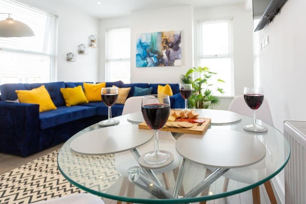 2 Bed Apartment Near The Beach Southend-on-Sea Exterior foto