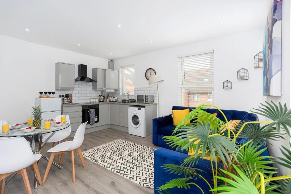 2 Bed Apartment Near The Beach Southend-on-Sea Exterior foto