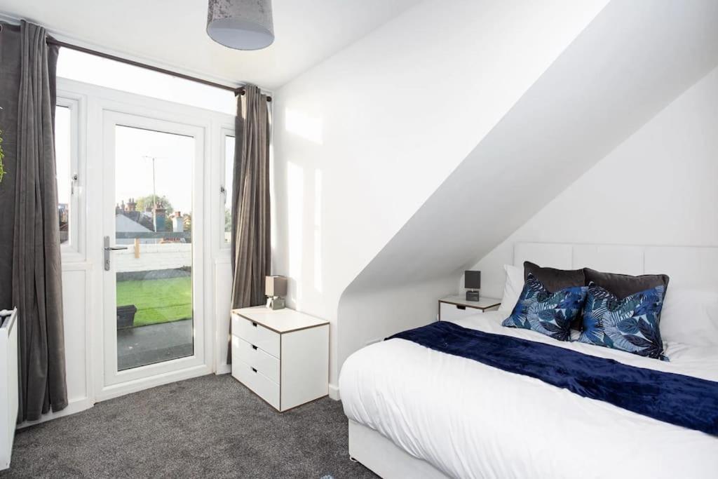 2 Bed Apartment Near The Beach Southend-on-Sea Exterior foto