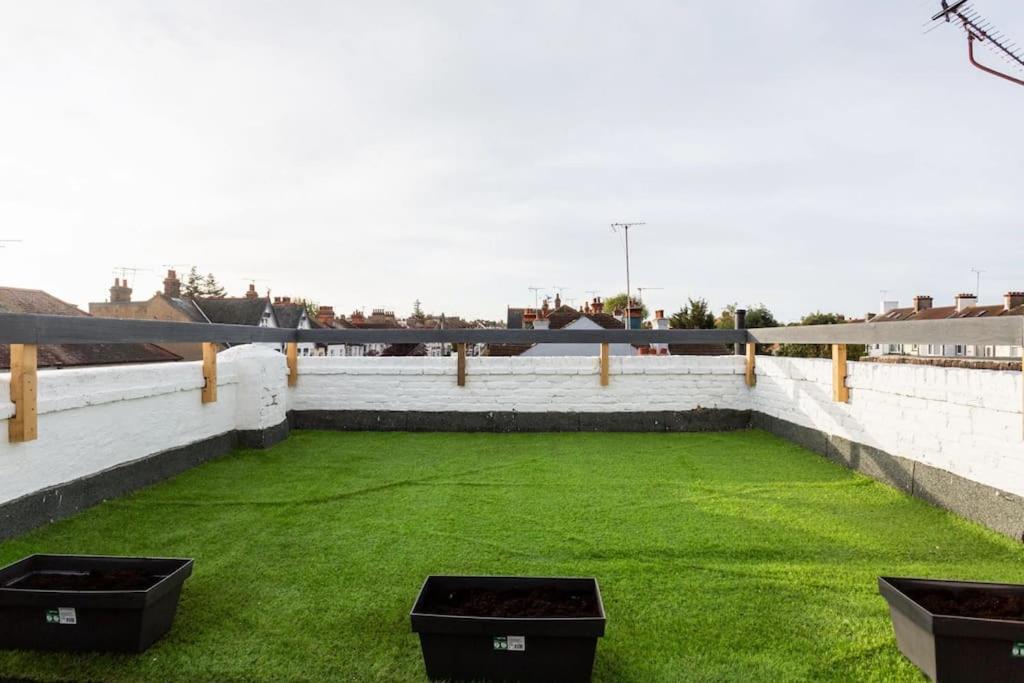 2 Bed Apartment Near The Beach Southend-on-Sea Exterior foto